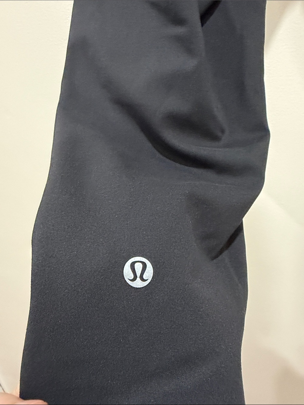lululemon athletica Wunder Train 25” with Pockets Black High-Rise Leggings - Picture 11 of 14